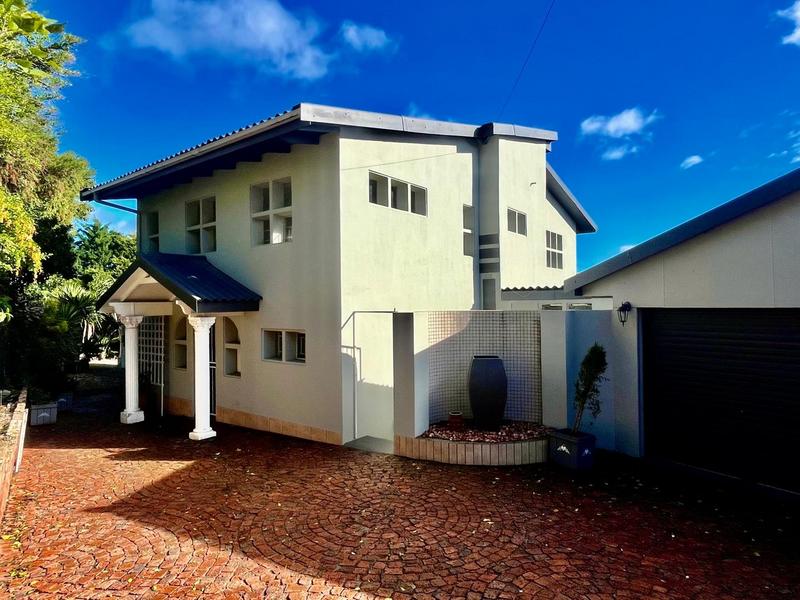 3 Bedroom Property for Sale in Fraaiuitsig Western Cape